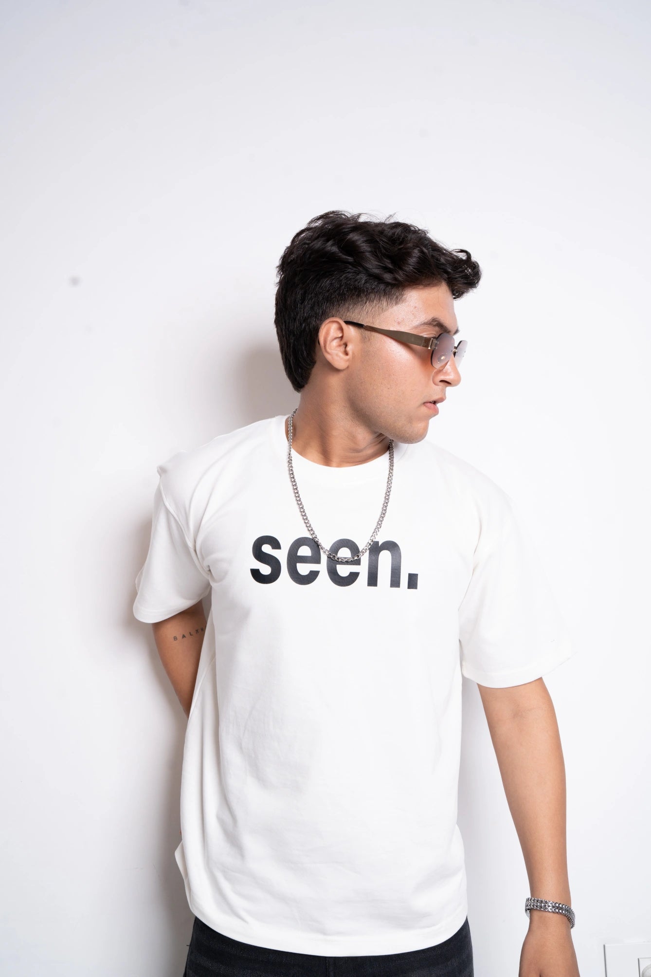 Off White Owl Back Tee