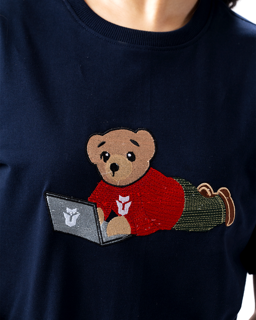 Wild Bear Embroidery T-Shirt — Navy Blue