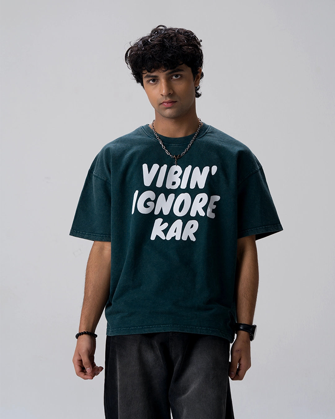 Vibin Ignore Them Acid Wash T-Shirt — Bottle Green